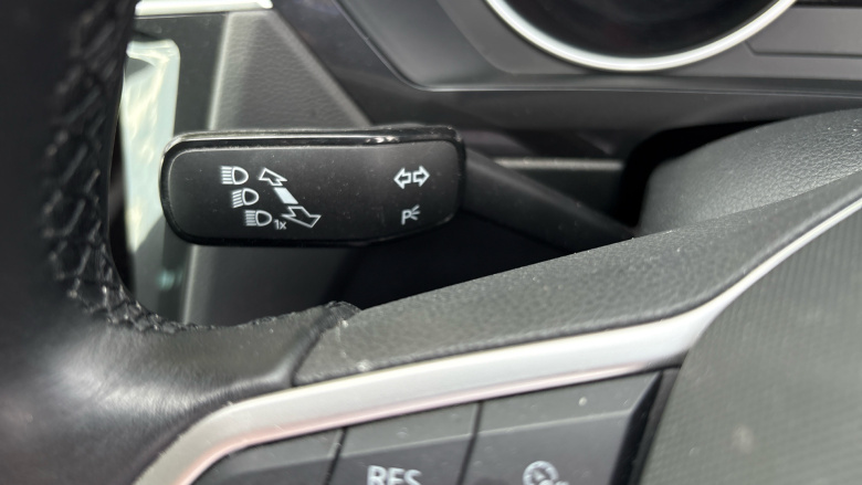 Volkswagen Tiguan 2.0 TDI Active 5dr Diesel Estate